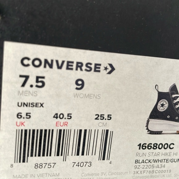 Converse - Picture 9 of 10